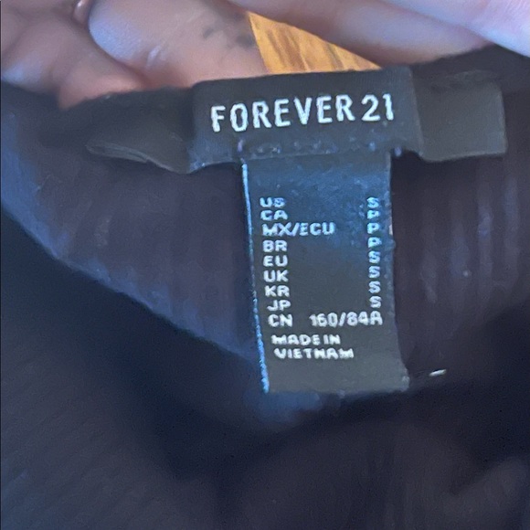 Tank top - Picture 2 of 2